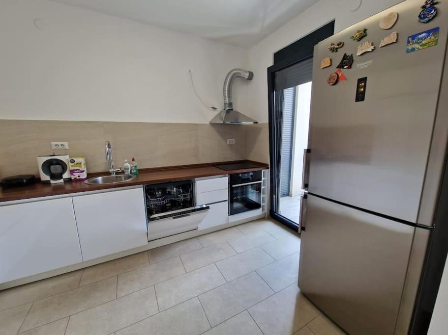 Your Second Home In Podgorica Exterior foto